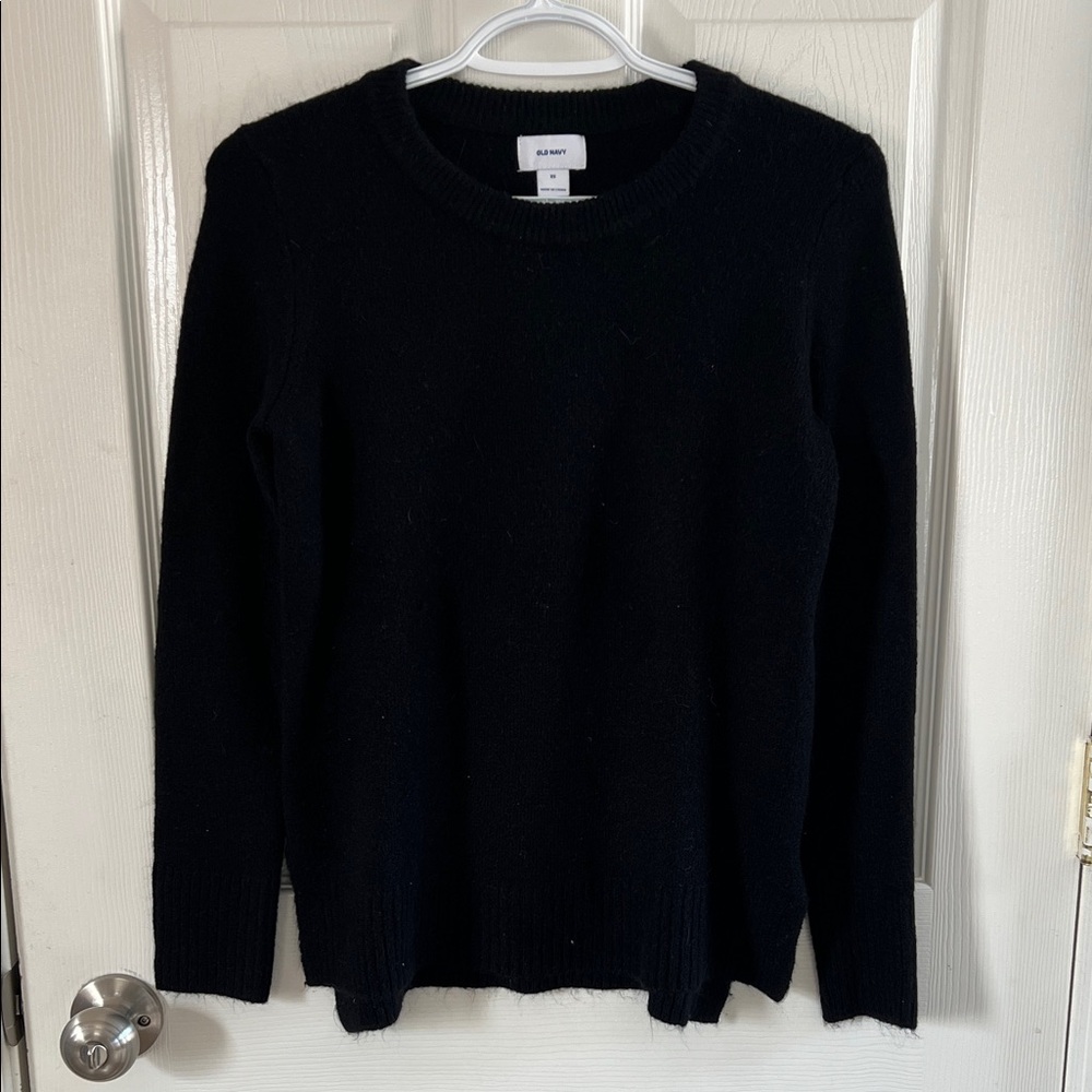 💋3/$10💋Old Navy Black Fitted Long Sleeve Soft Casual Knit Sweater Size XS